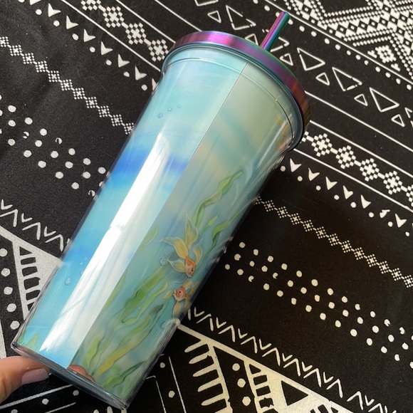 • Sea Ponies Tumbler • - Picture 7 of 11